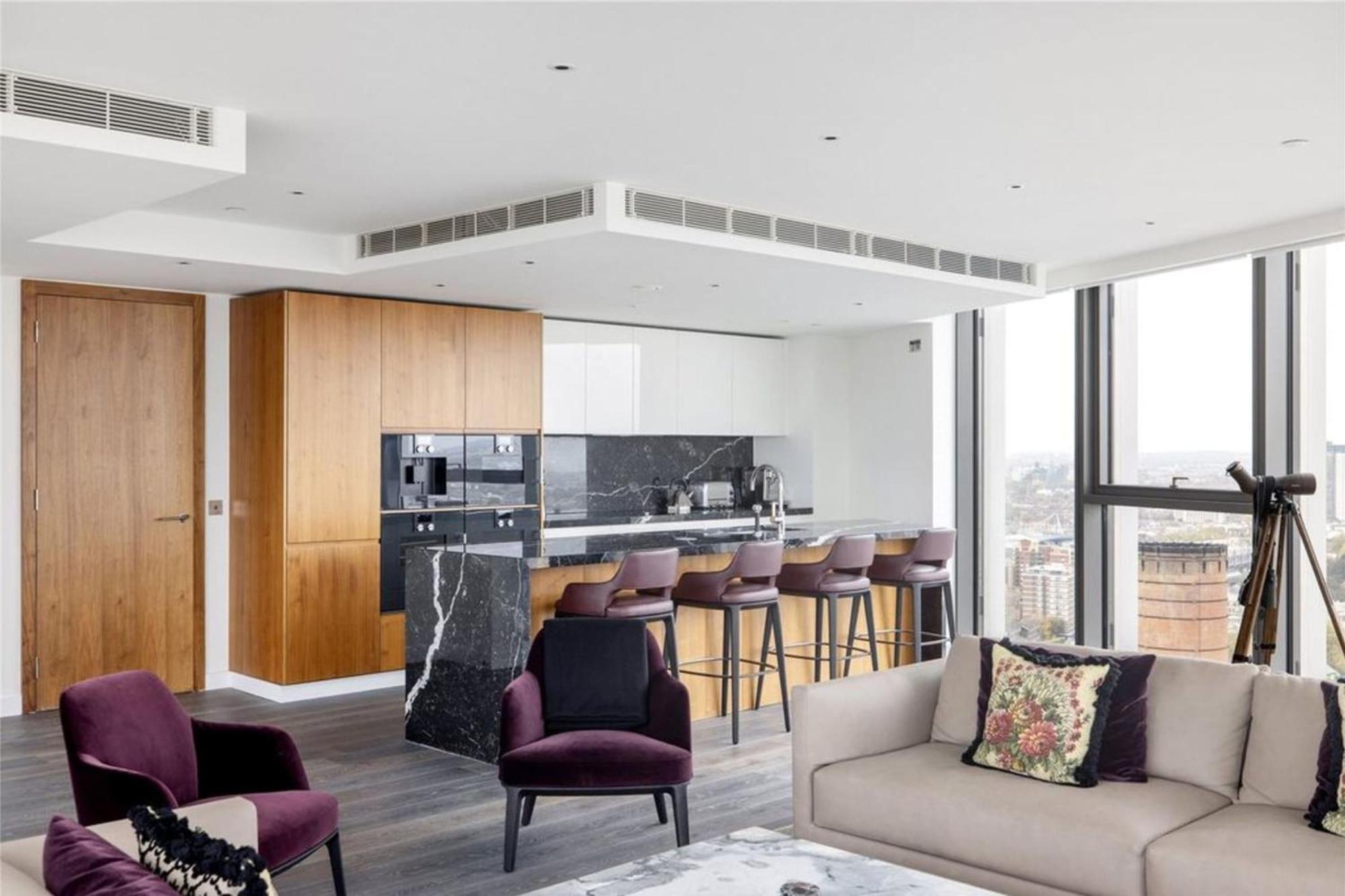 Chelsea Waterfront 3 Bedroom Penthouse With Stunning Views Apartment