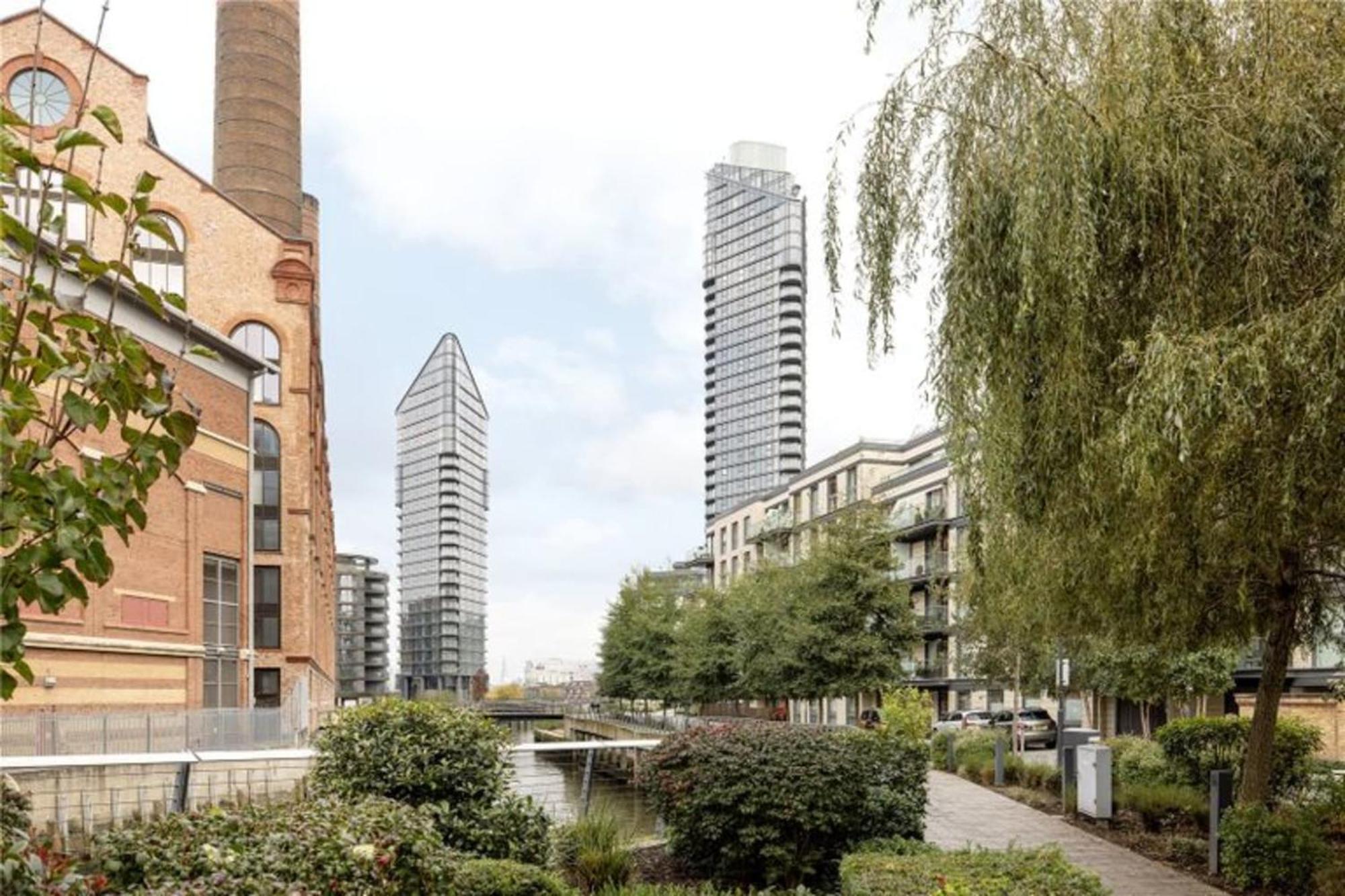 Apartment Chelsea Waterfront 3 Bedroom Penthouse With Stunning Views
