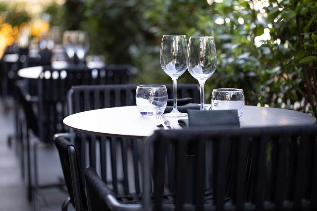 Hotel Radisson Blu Hotel, Mercer Street London