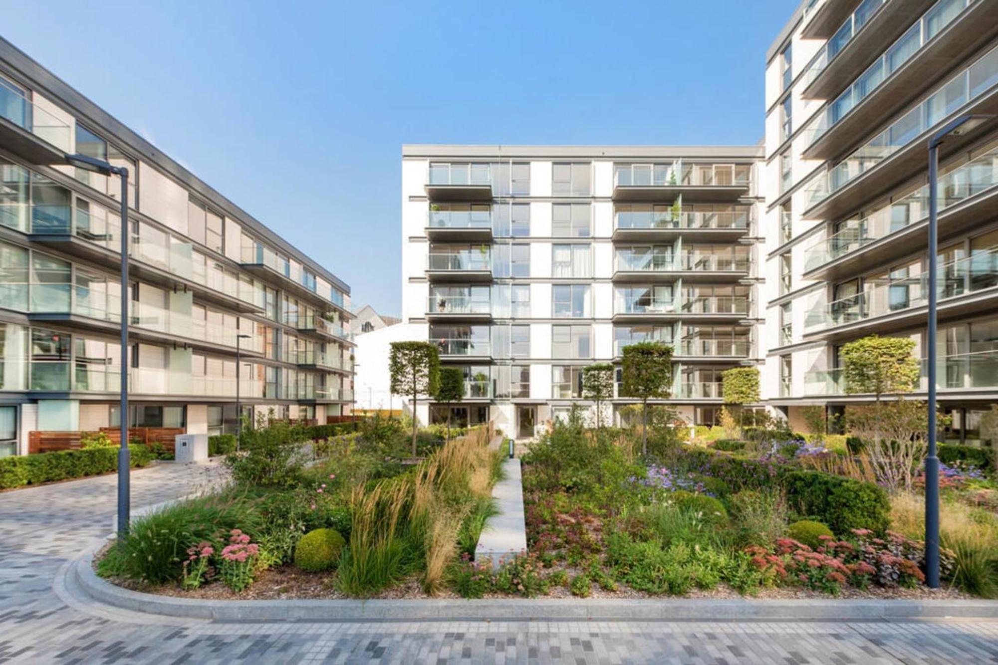 Chelsea Waterfront Stunning 3 Bedroom With Views Of River Thames Apartment London