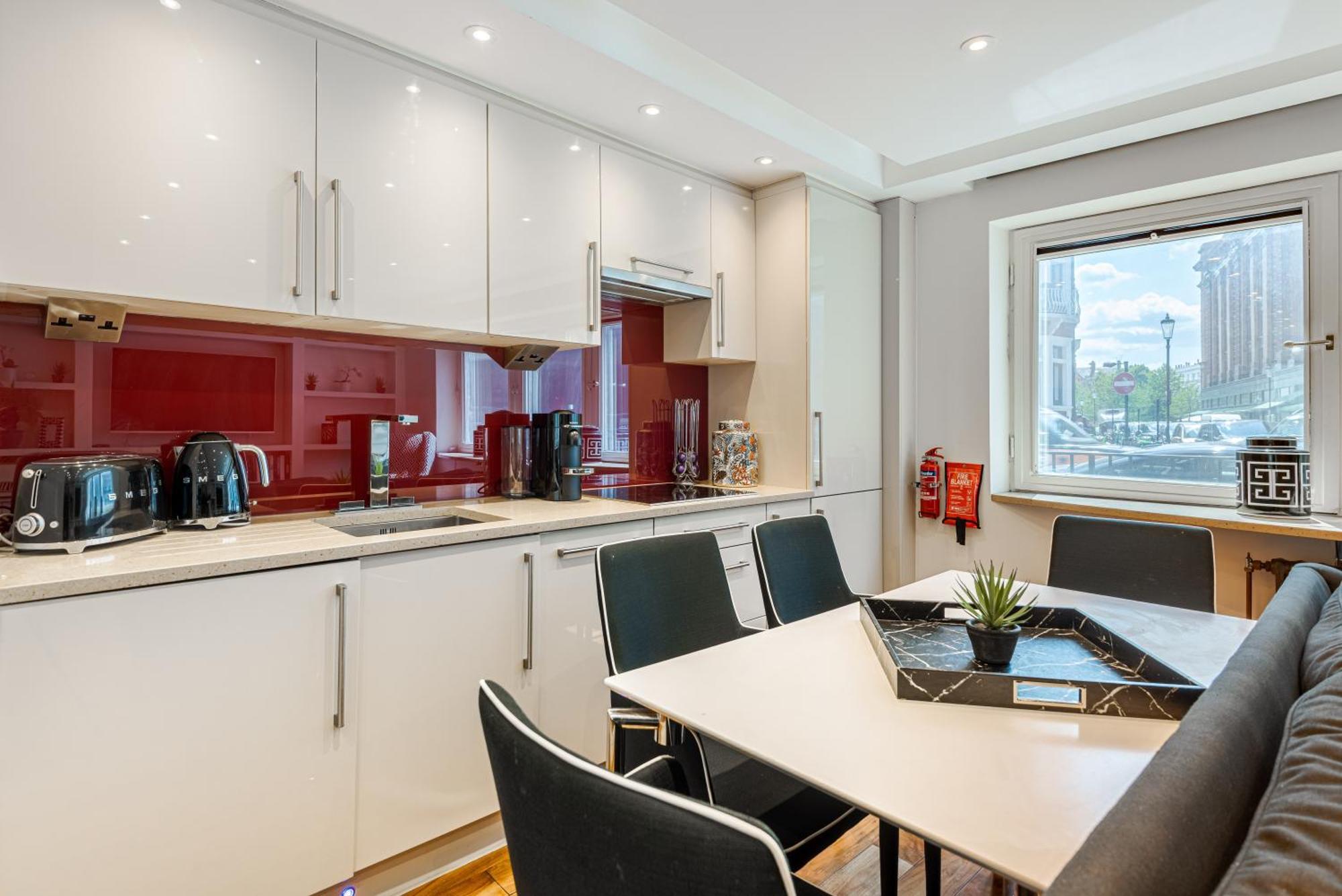 Modern Ground Floor 2bd In Knightsbridge With Ac And Harrods View Appartement *
