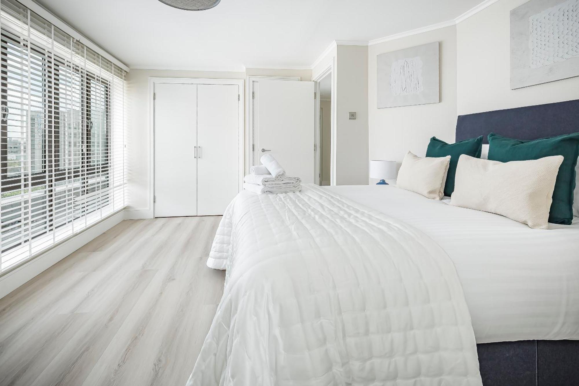 River House By Aeria Apartment London