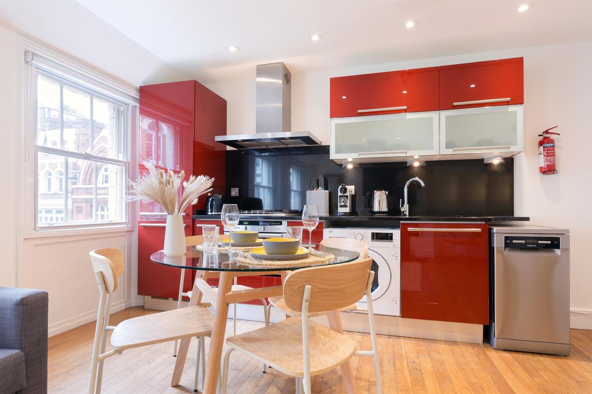 Beautiful One Bedroom In Soho * London