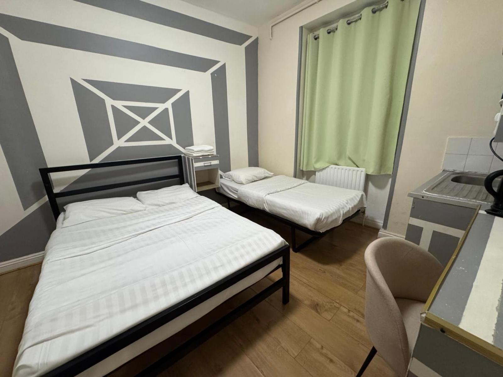 Apartment Collingham Place London