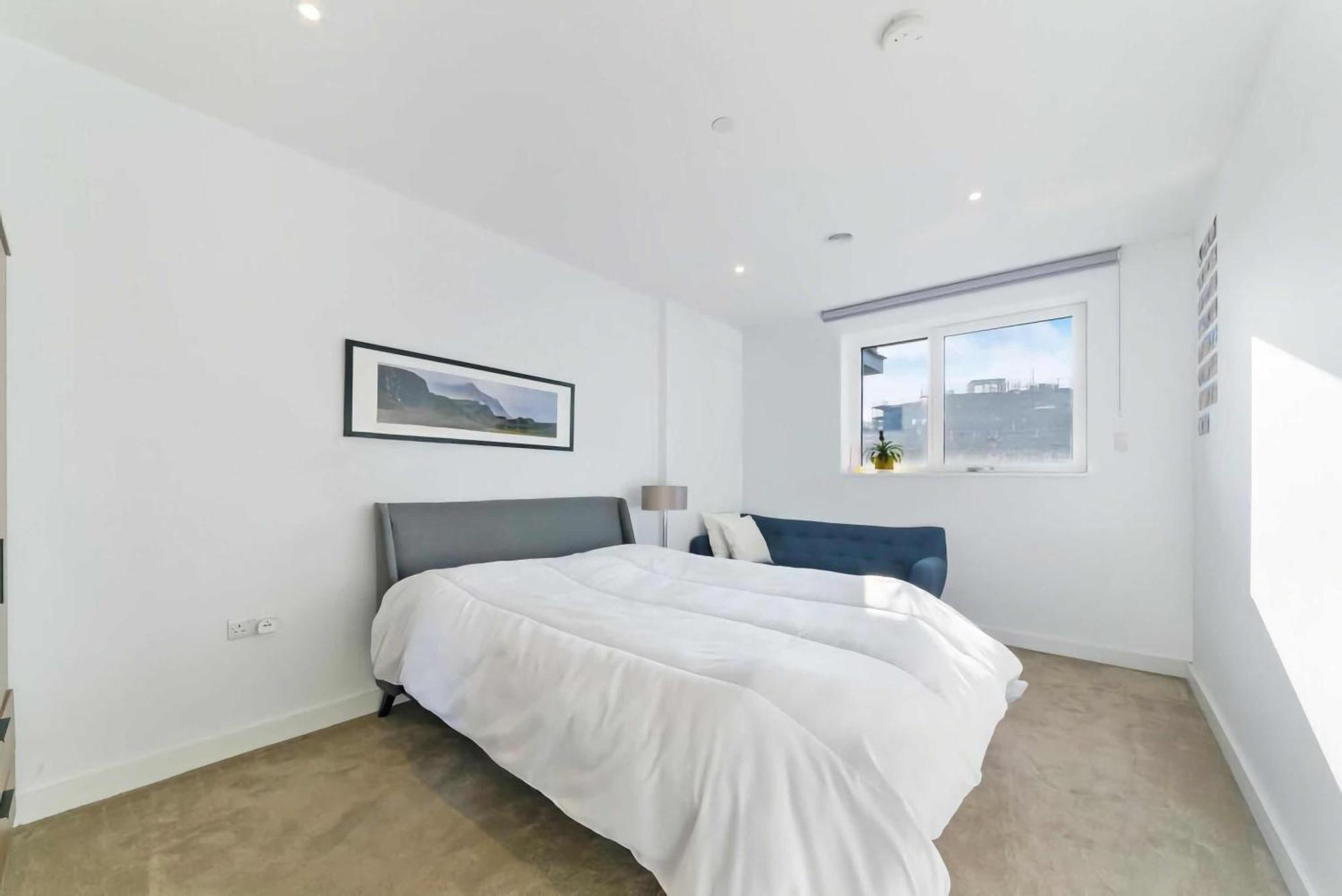 Luxury 2b2b In Apartment