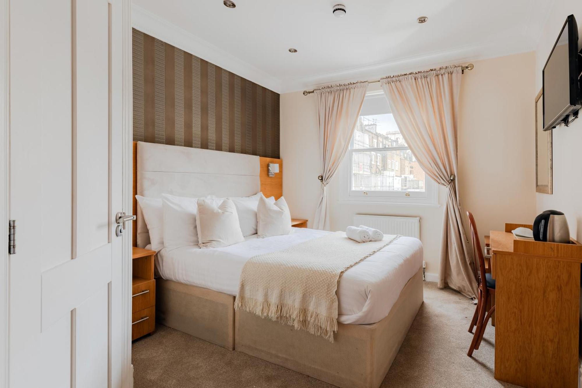 Mina House Hotel 3*