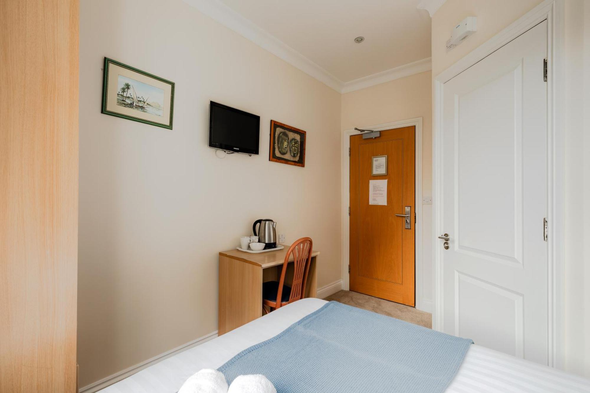 Mina House 3*