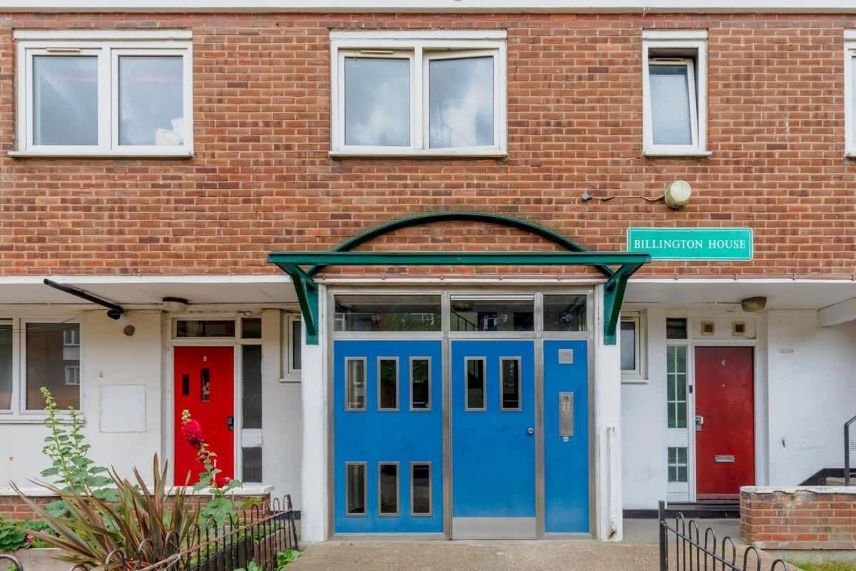 Holiday home Cosy 3 Bed Flat Near London's Highlights