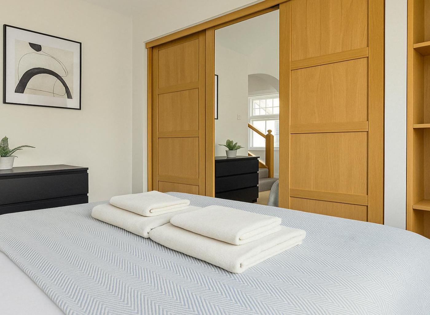 Apartment Flat - 3 Min To West Kensington Station