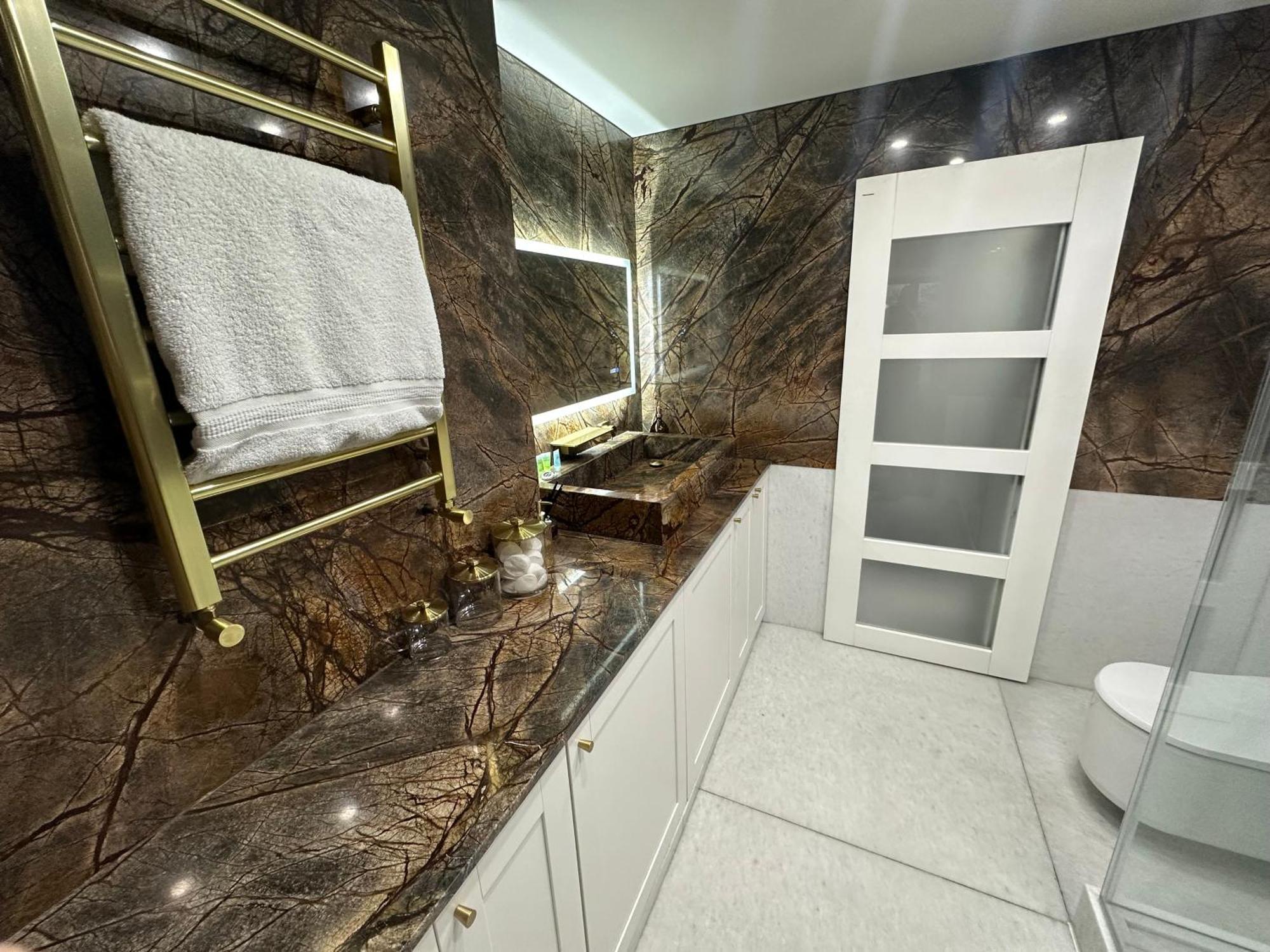 Unique Luxury In The Heart Of London. Air Conditioned With Private Garden Apartment