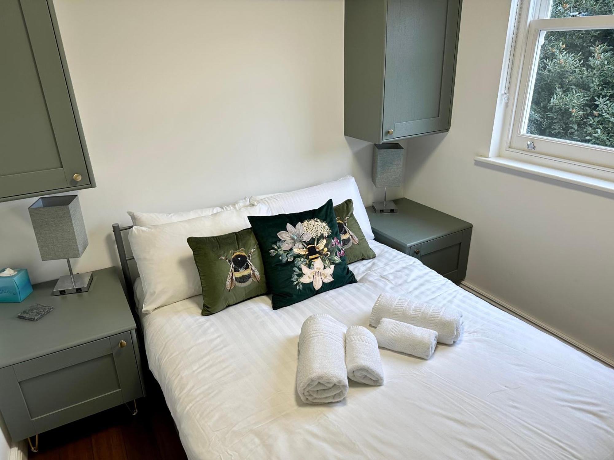 Unique Luxury In The Heart Of London. Air Conditioned With Private Garden London