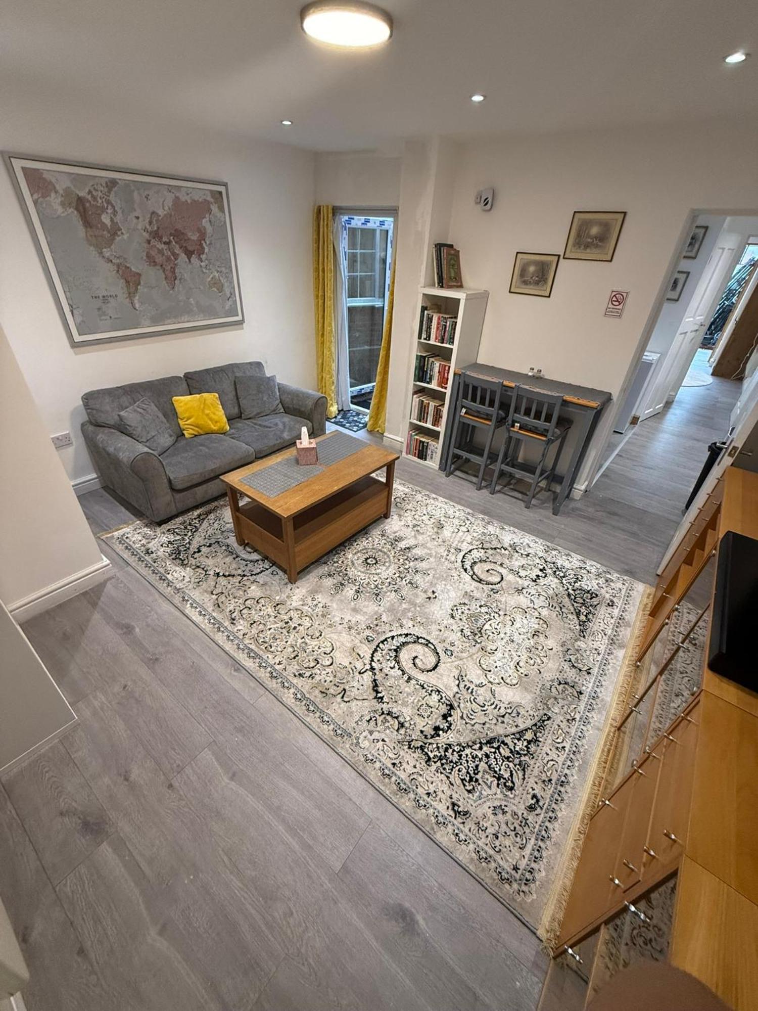 Entire One Double Bedroom *