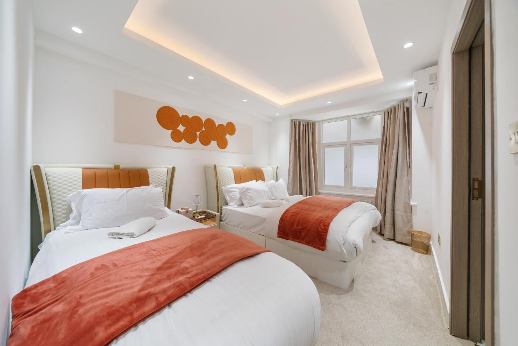 Chic & Modern 1-bedroom In Prime Mayfair H2 London