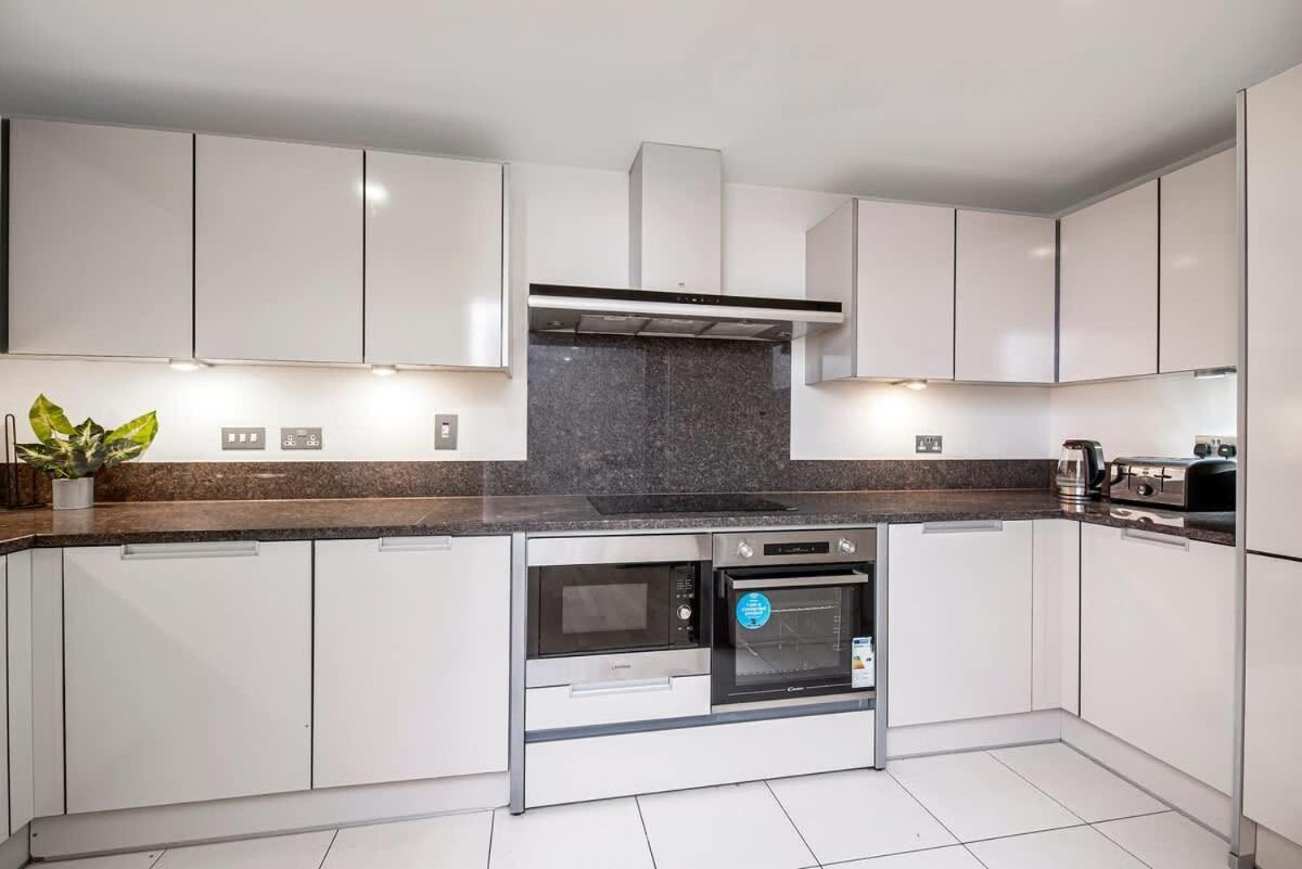 Big Flat Close To Big Ben Apartment