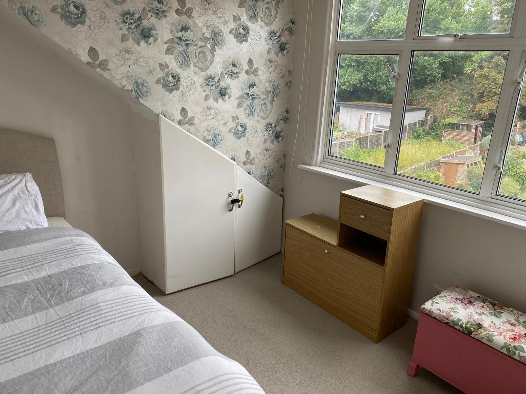 Hostel Eejs Charming 3 Bed - With Large Garden