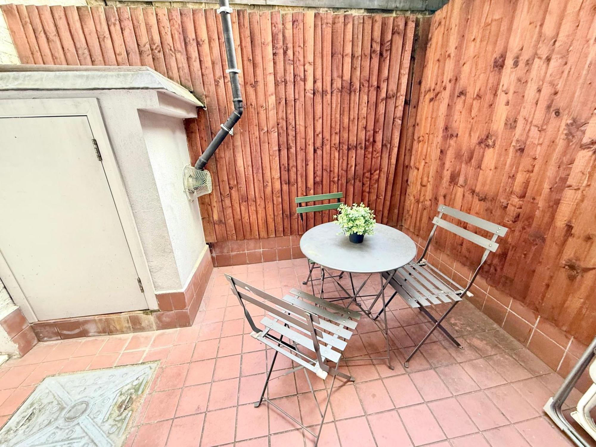Appartement 3 Bedroom With Private Terrace In Pimlico, Westminster, Victoria *