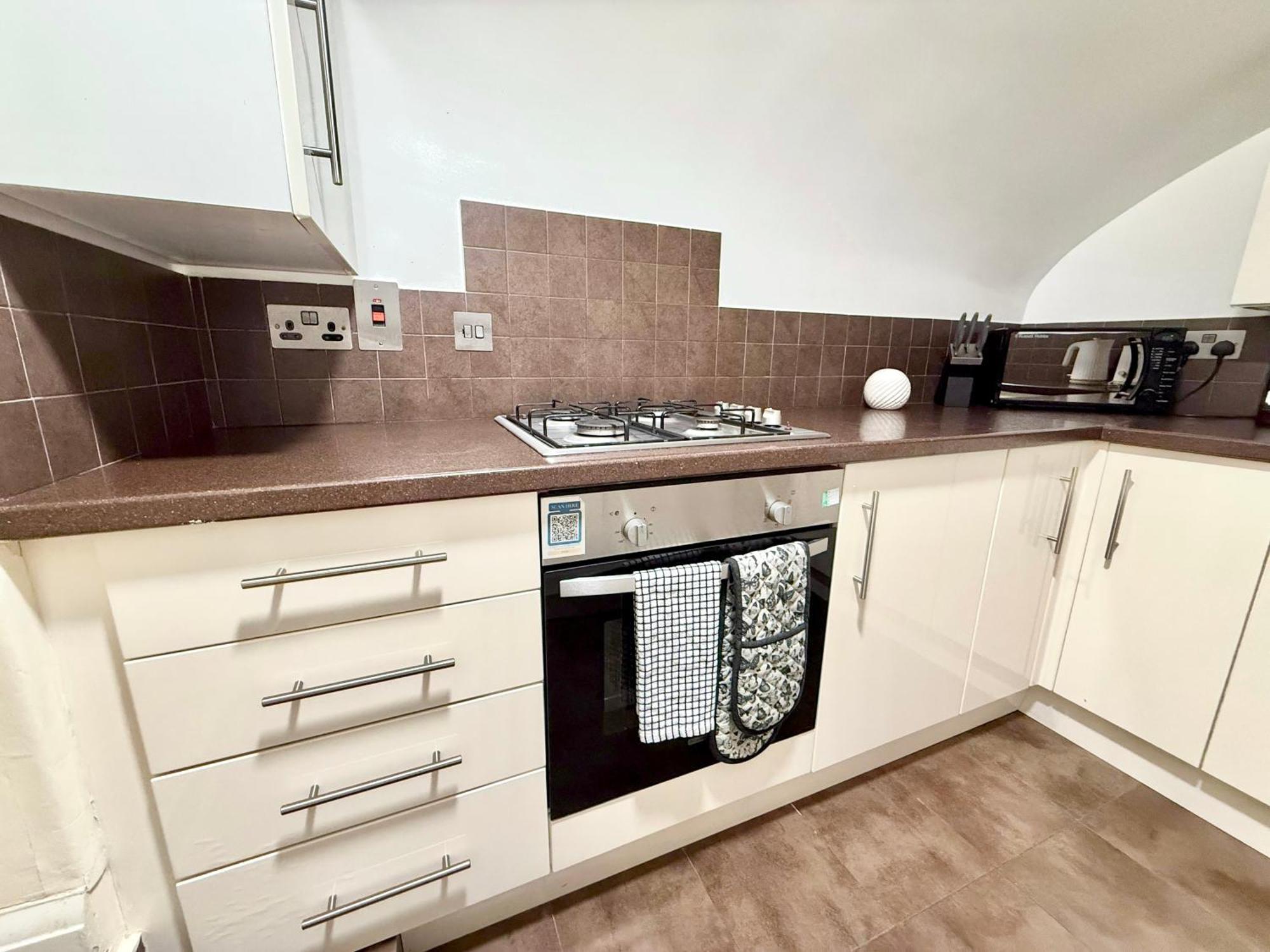 Appartement 3 Bedroom With Private Terrace In Pimlico, Westminster, Victoria *