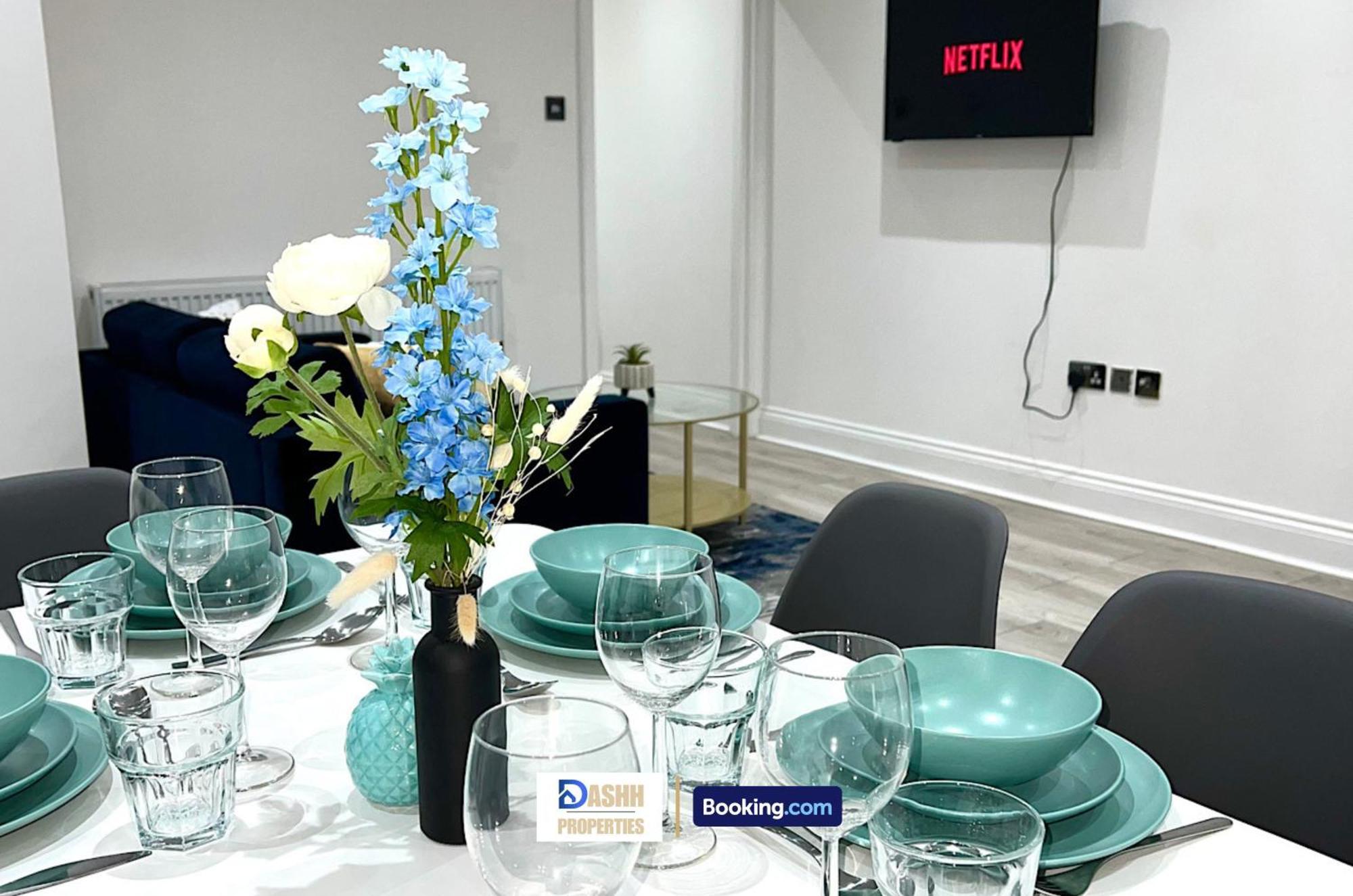 Three Bedroom By Dashh Short Lets & Serviced In Shepherds Bush Sleeps 9 With Free Wifi Ferienhaus London
