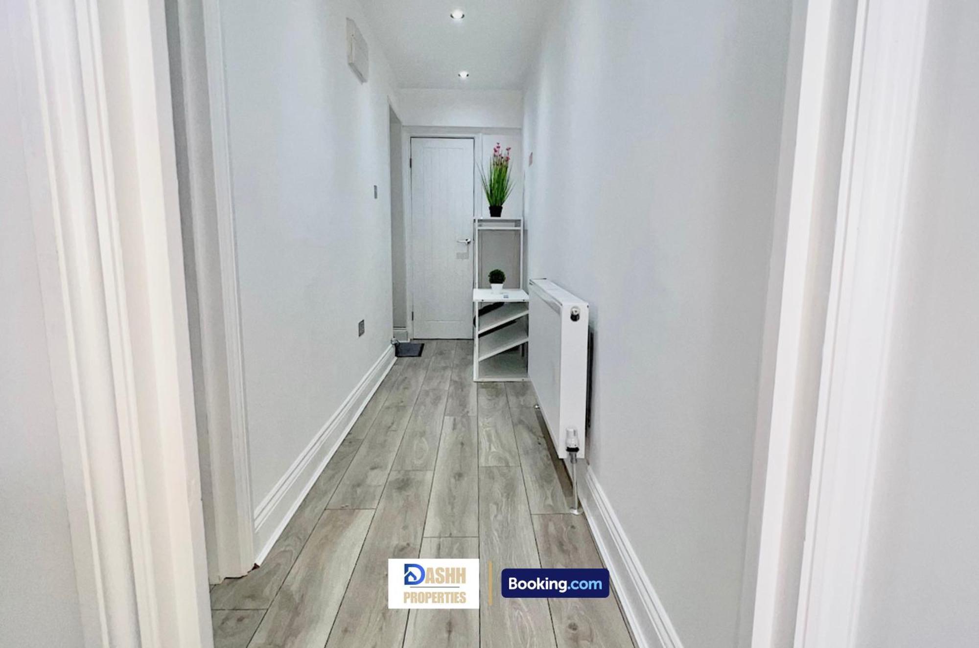 Ferienhaus Three Bedroom By Dashh Short Lets & Serviced In Shepherds Bush Sleeps 9 With Free Wifi London