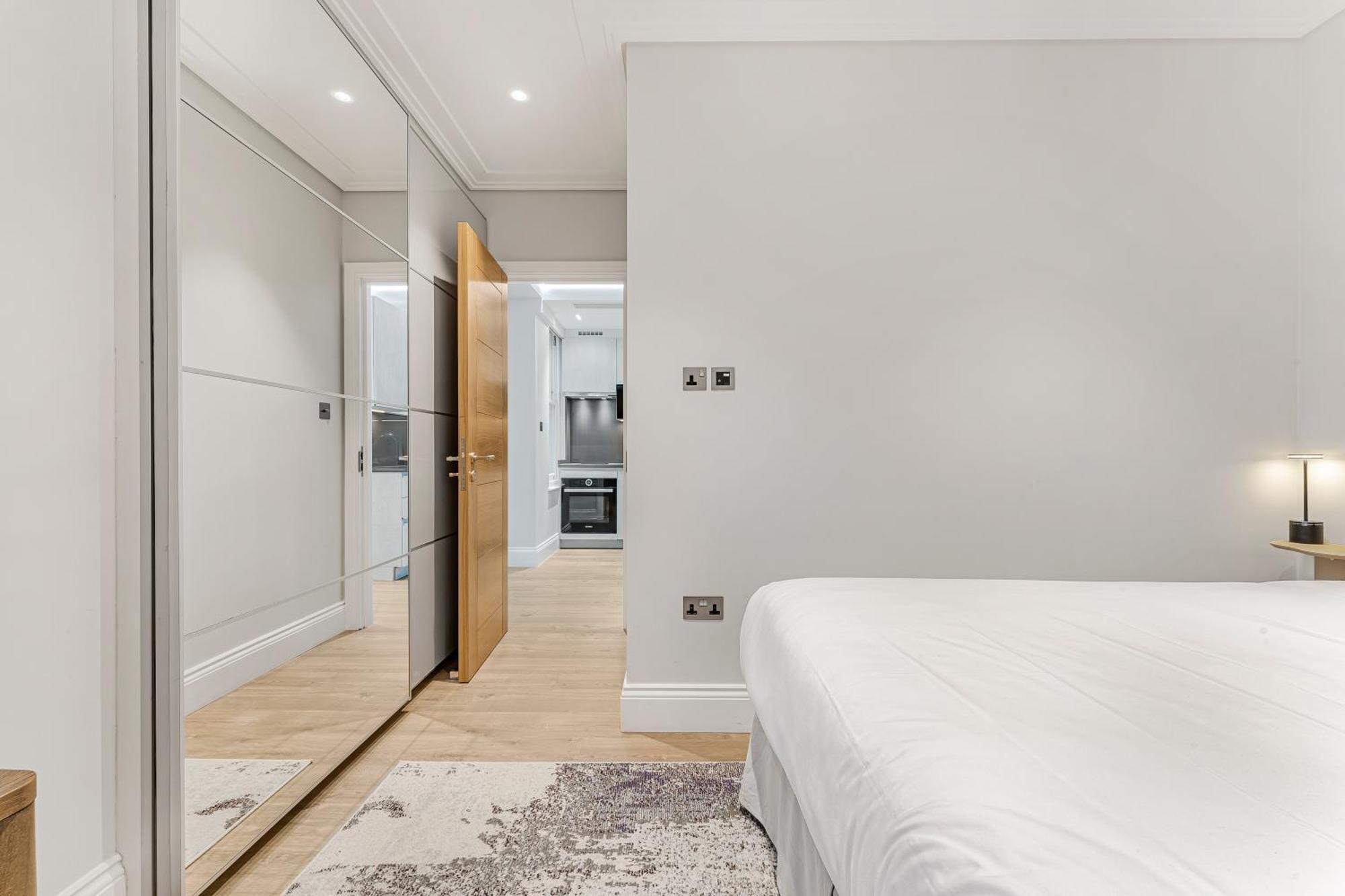 Luxlet - Heart Of Hampstead, * London