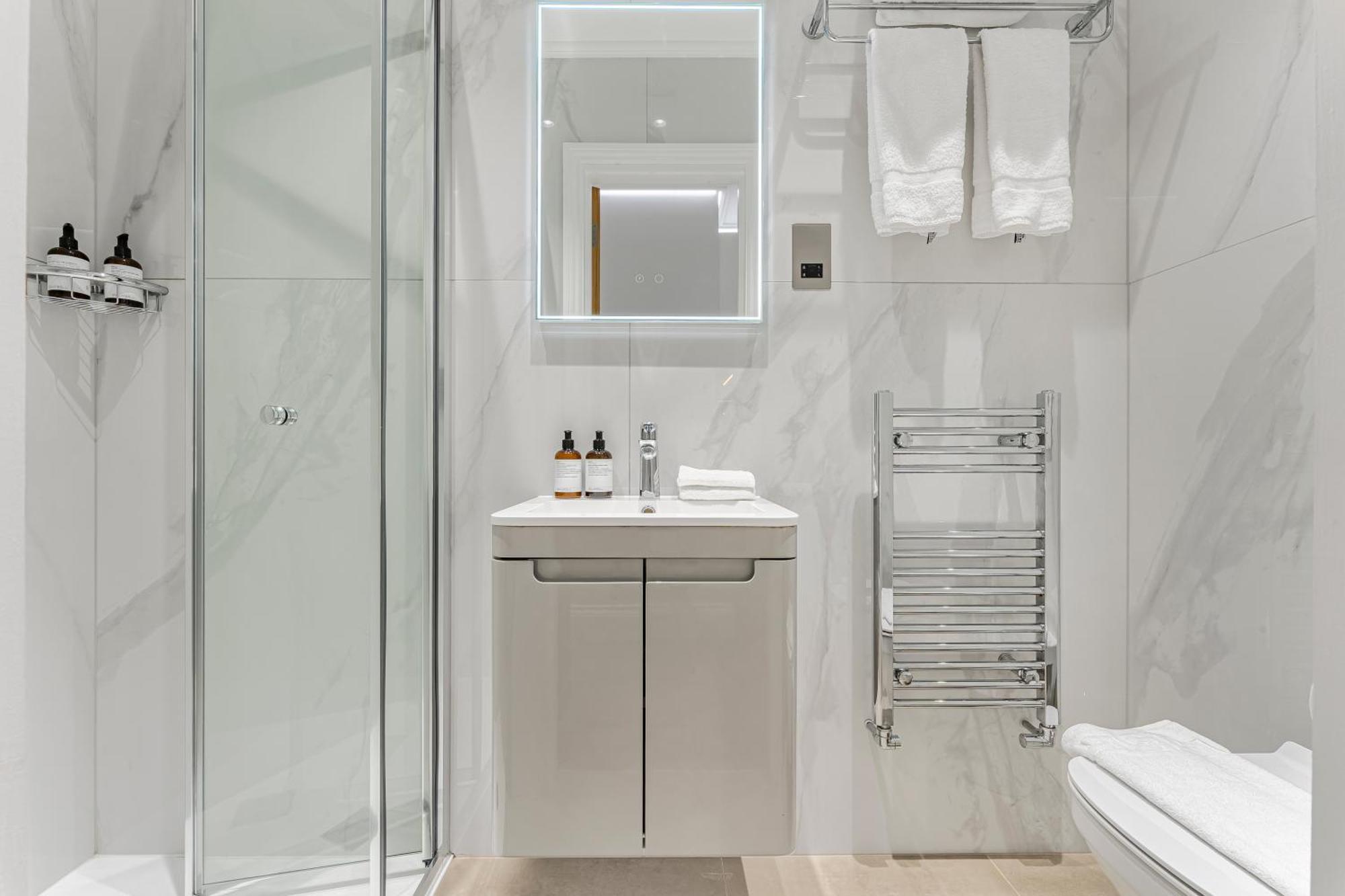 Luxlet - Heart Of Hampstead,