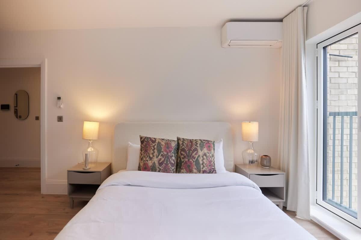 The Wembley Park Sanctuary - Stunning 2bdr Flat With Balcony * London