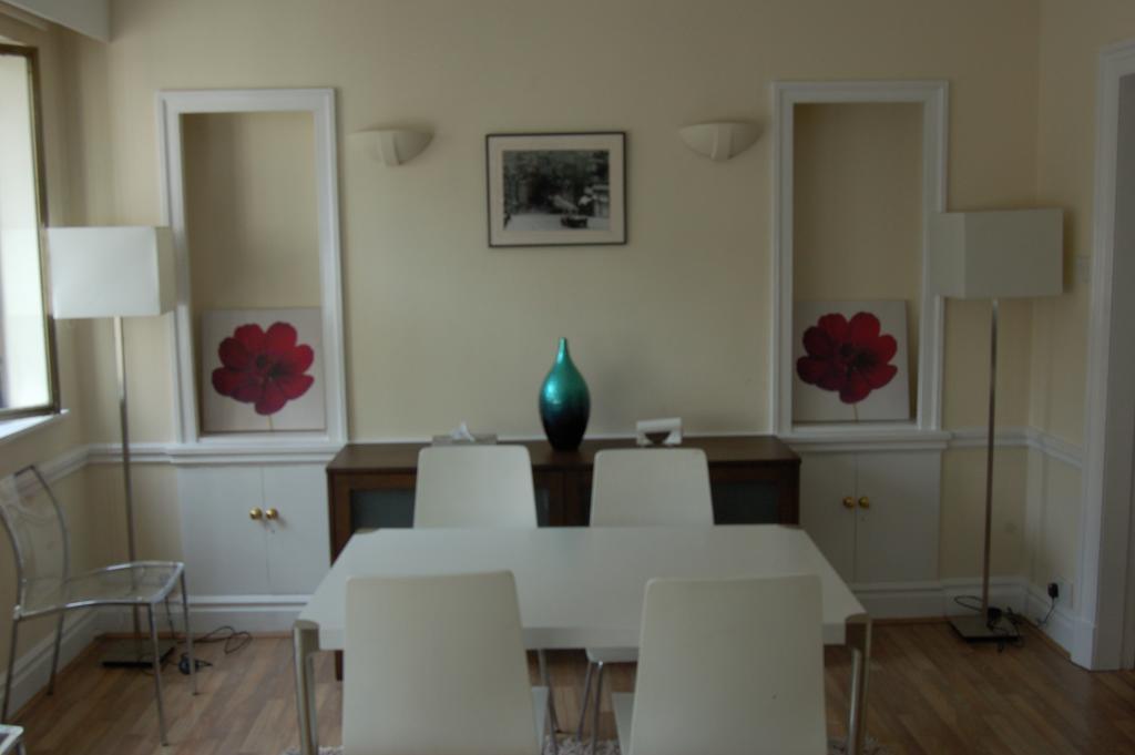 The Elegant Mayfair