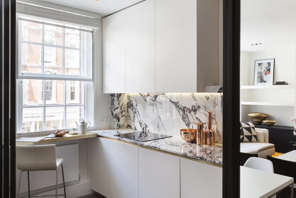 Sophisticated Boutique * London