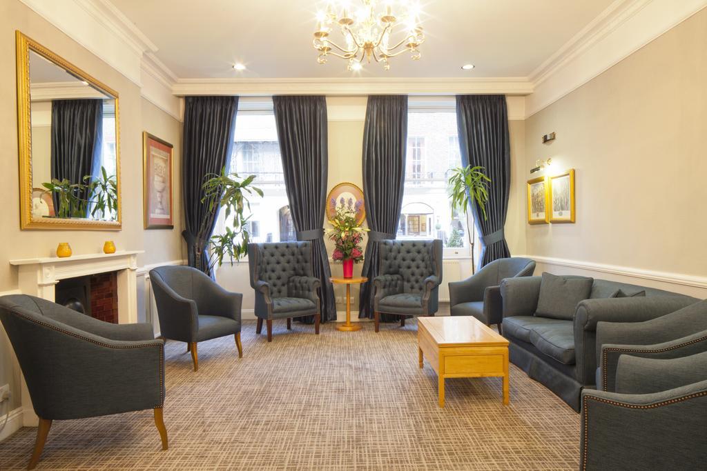 Guest house Grange Portland London