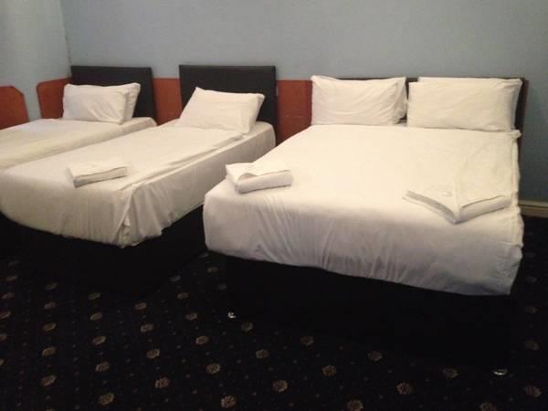 Hartley Hotel 2*