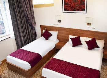 Kings Hotel London