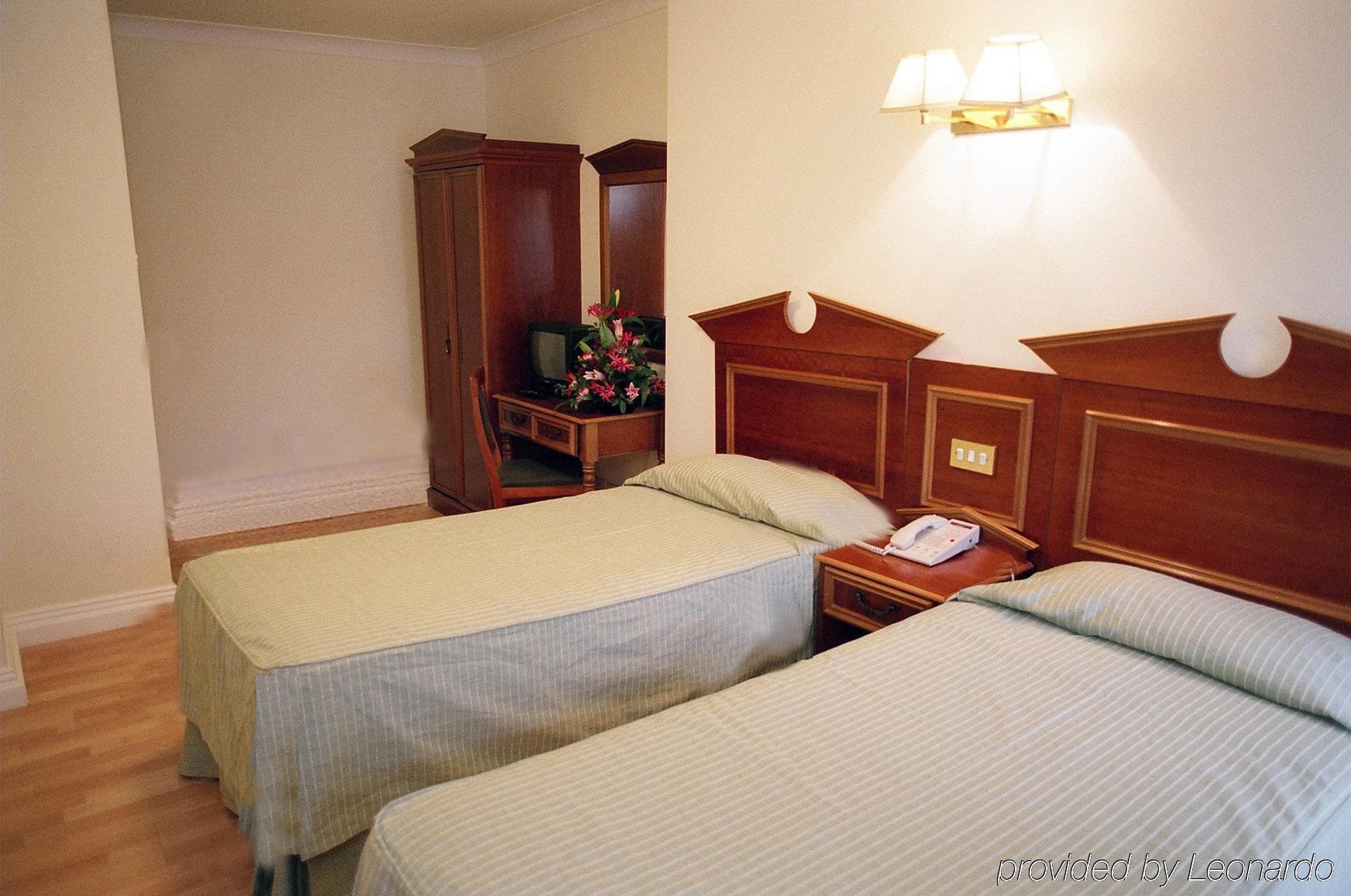 Hotel Royal Eagle 3*