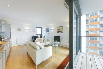 Smart 4* London