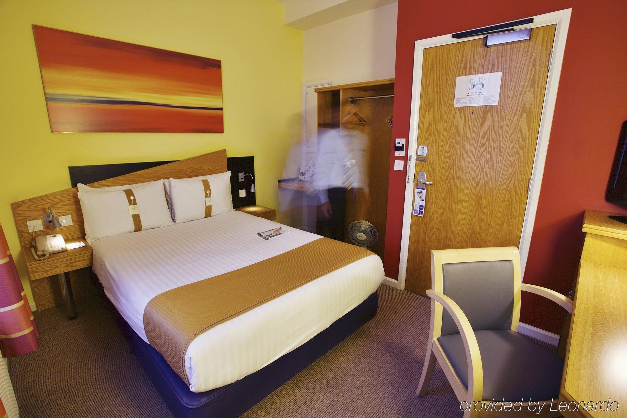 Express Victoria By Ihg Hotel Londres