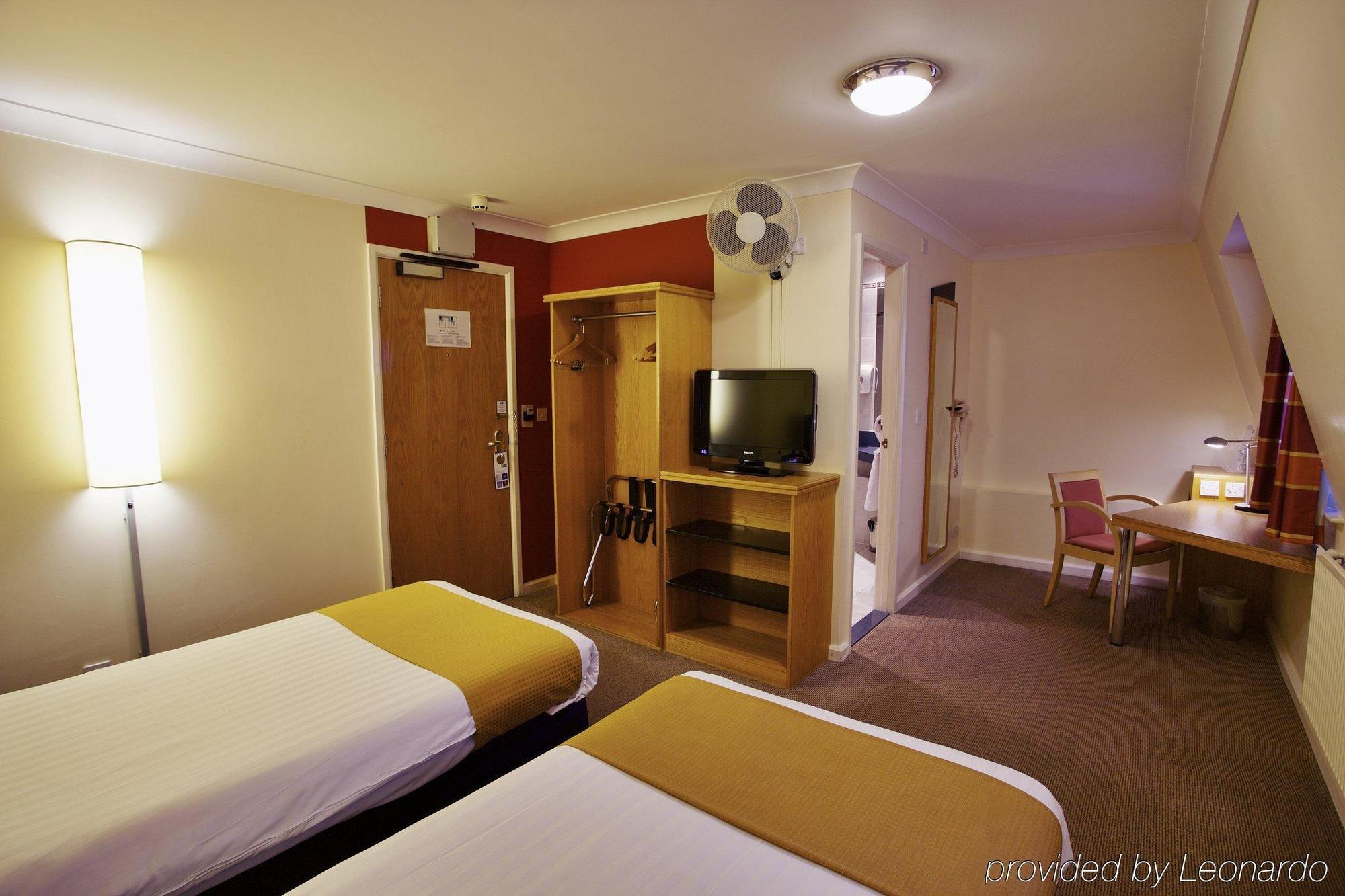 Hotel Express Victoria By Ihg Londres