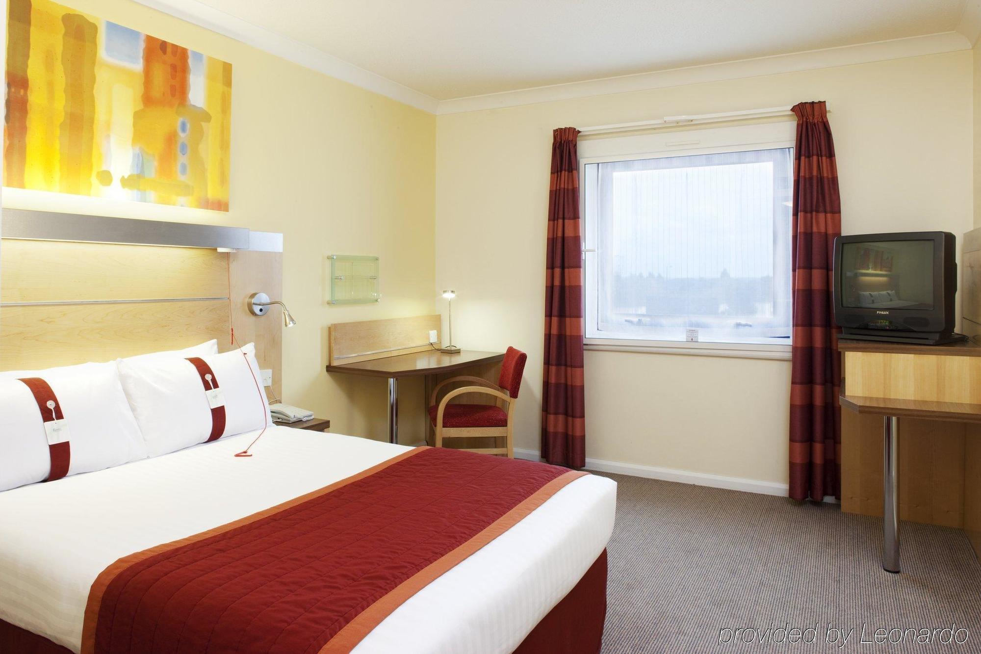 Hotel Express Park Royal By Ihg 3*