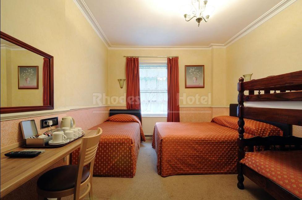Rhodes Hotel London