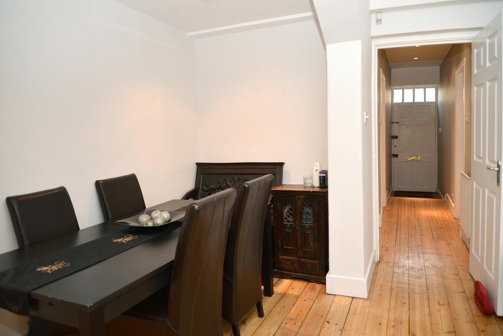 Apartment Erlox Hyde Park London
