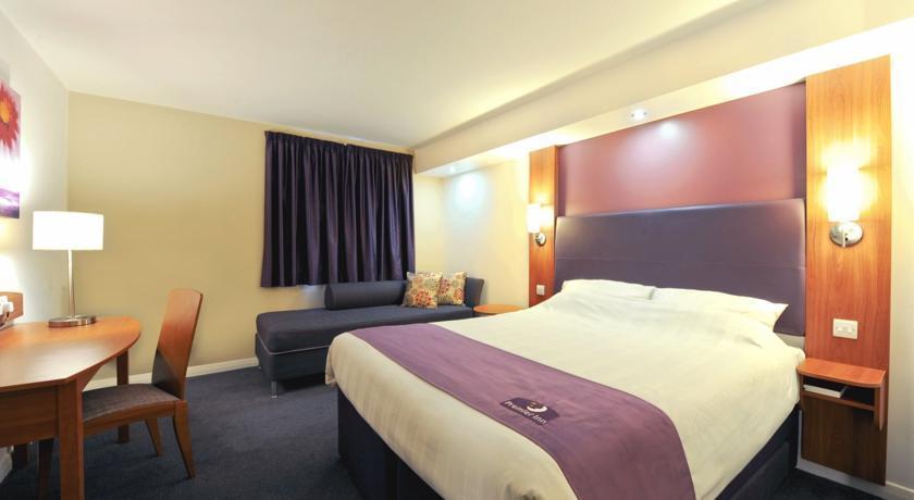 Hotel Premier Hanger Lane London