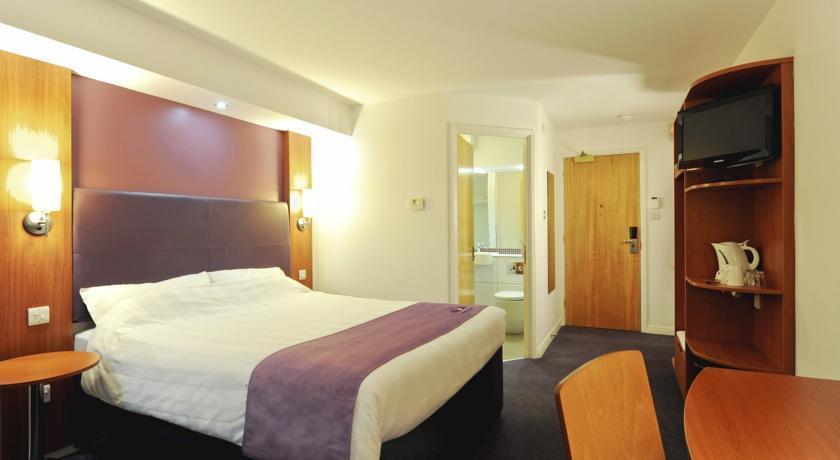 Hotel Premier Hanger Lane