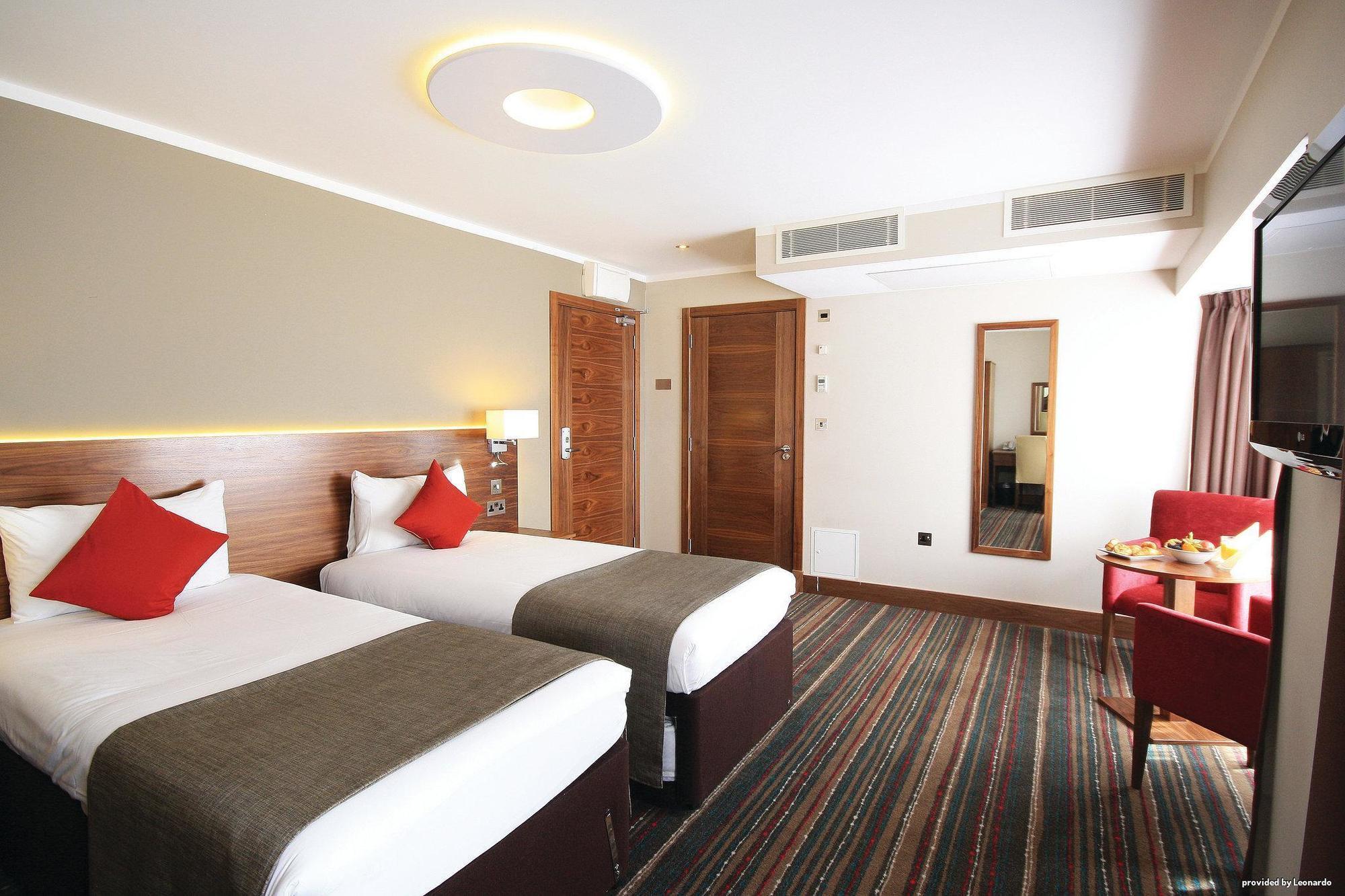 Western Palm Hotel London