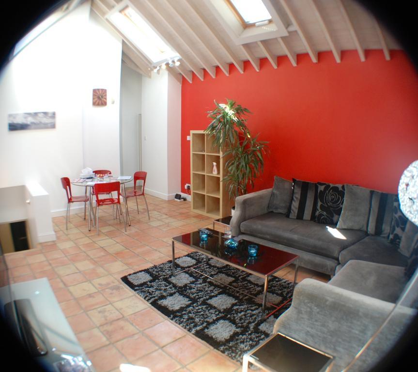 Fullwood Mews Apartment