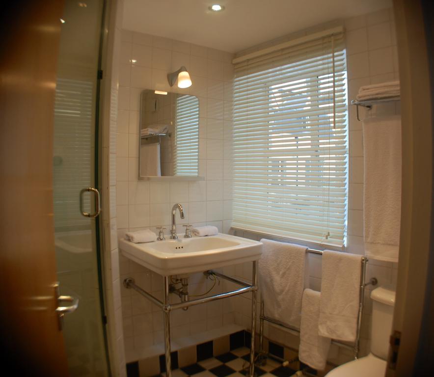 Fullwood Mews * London
