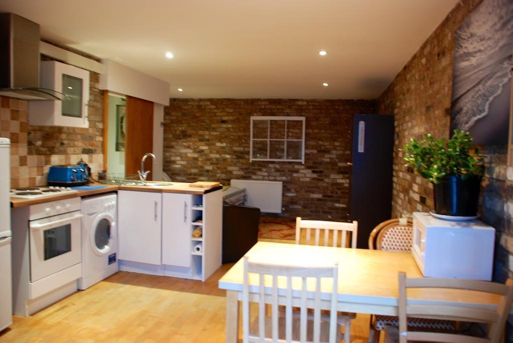Apartment Fullwood Mews