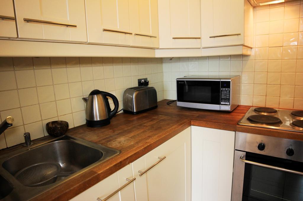 Guest house Prince Arthur London
