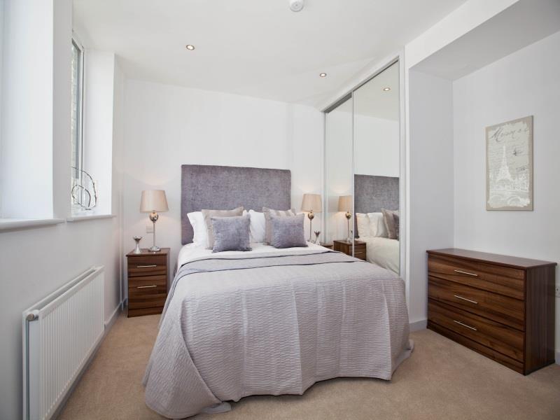 Apartment One White's Row