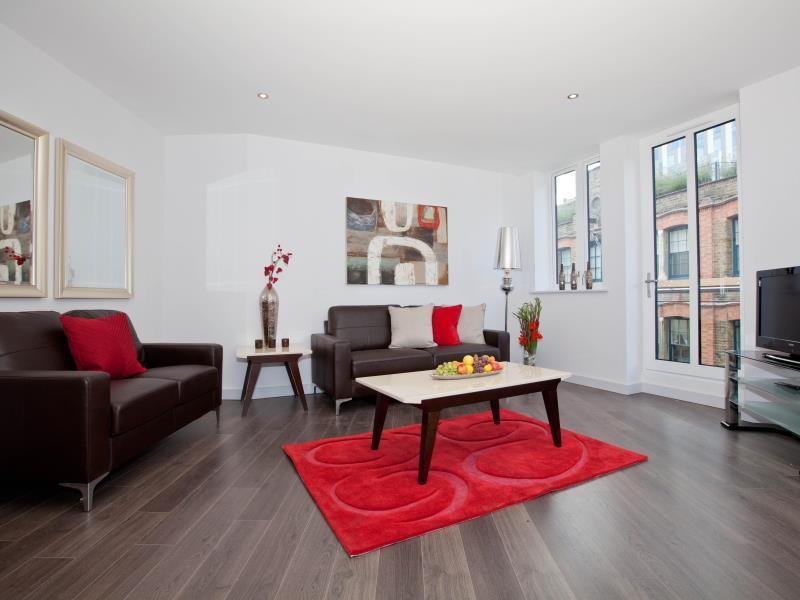 Apartment One White's Row *