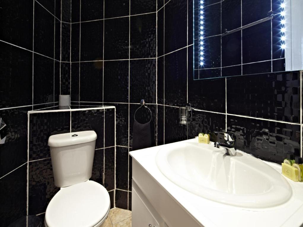 Hyde Park & 3* London