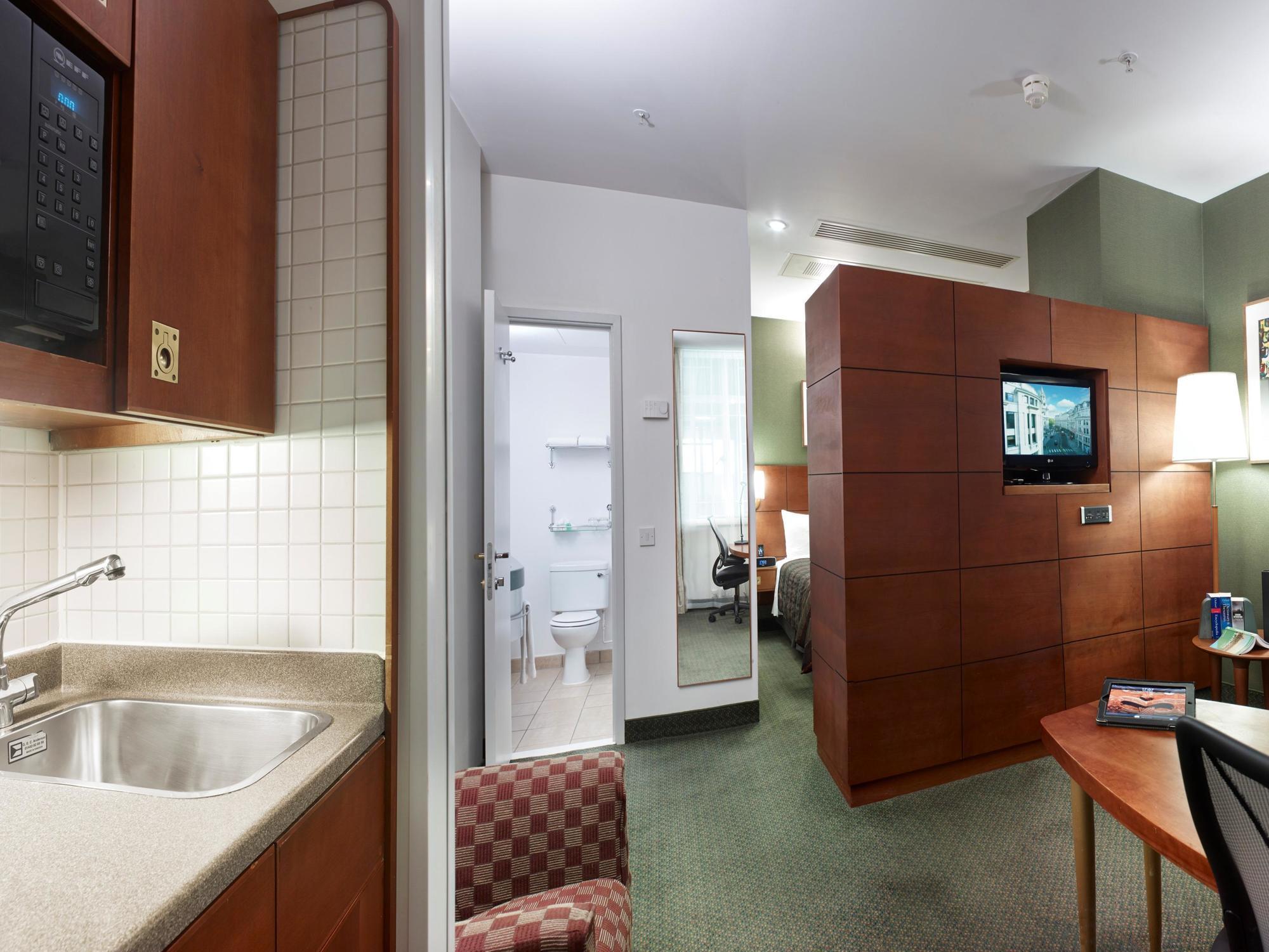 Club Quarters City, Hotel 4*