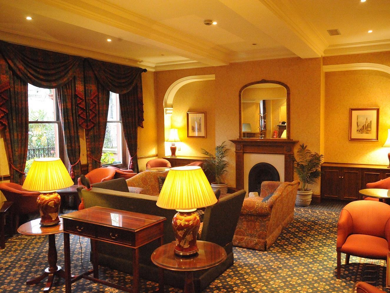 The Westland 3* Londen